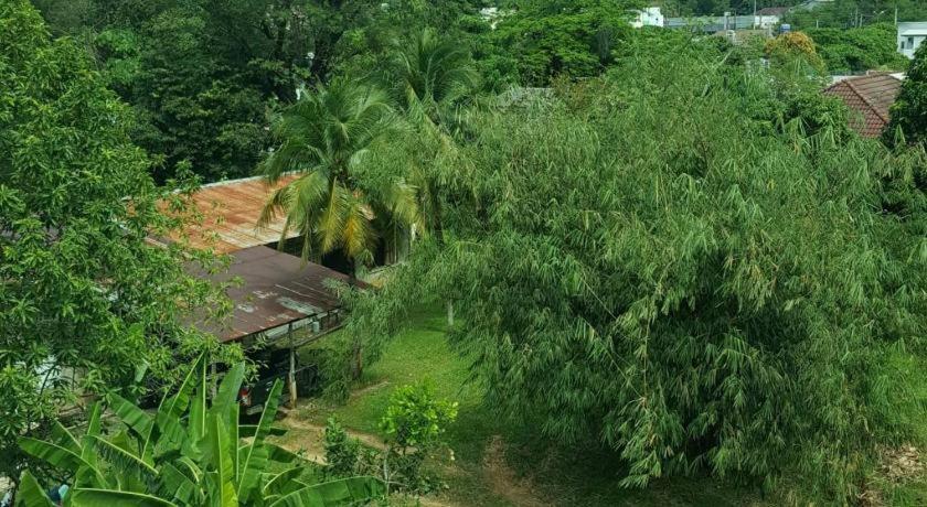 Hotel De Ratt Phuket Patong 外观 照片