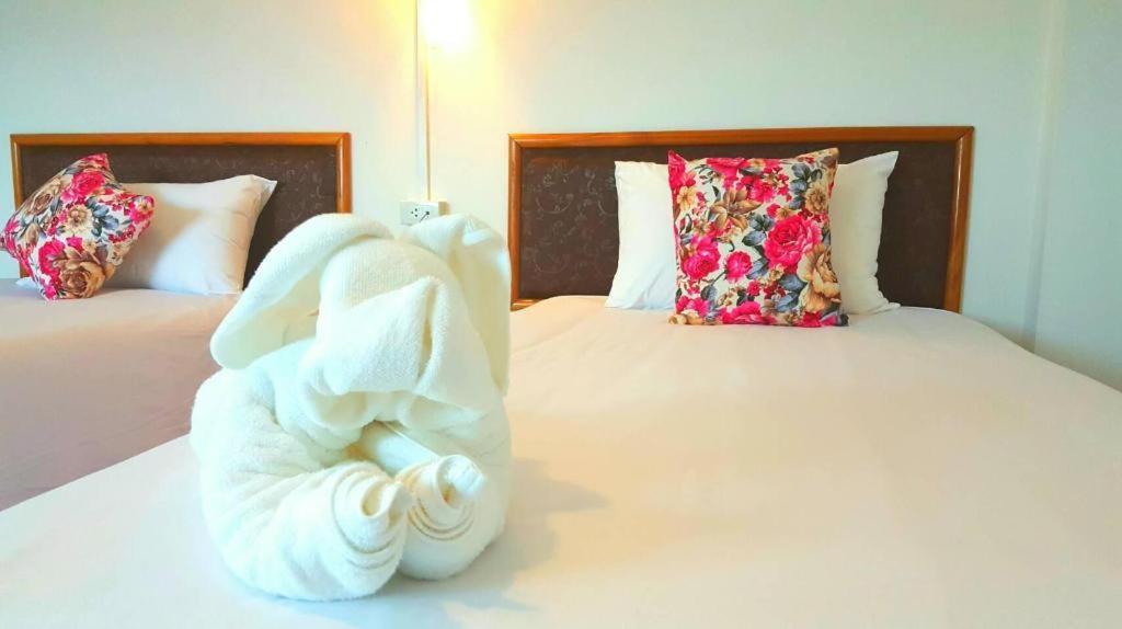 Hotel De Ratt Phuket Patong 外观 照片